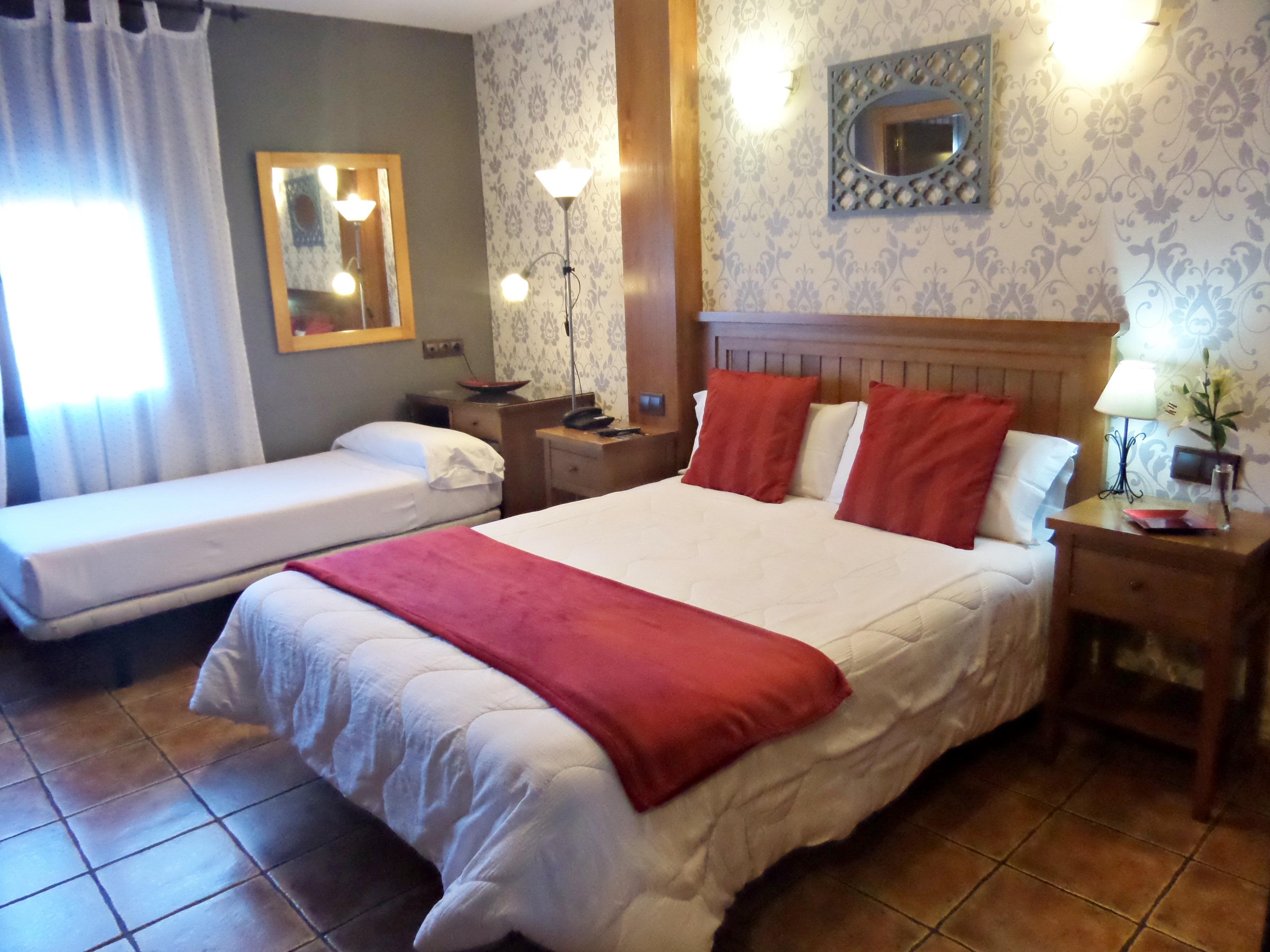 Hotel Medina De Toledo Kültér fotó
