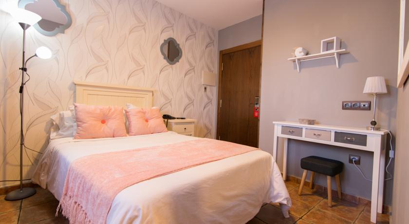 Hotel Medina De Toledo Kültér fotó