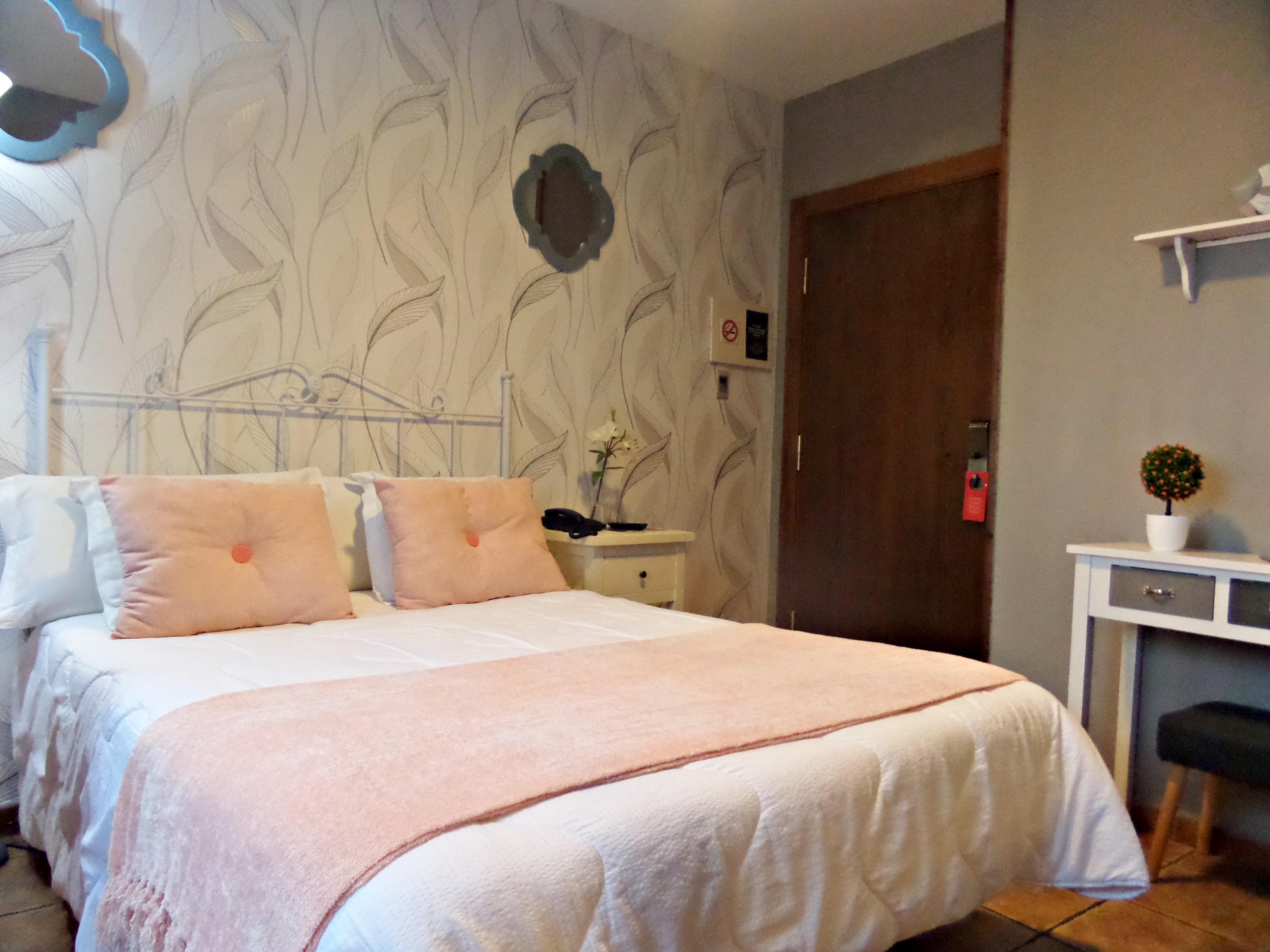 Hotel Medina De Toledo Kültér fotó