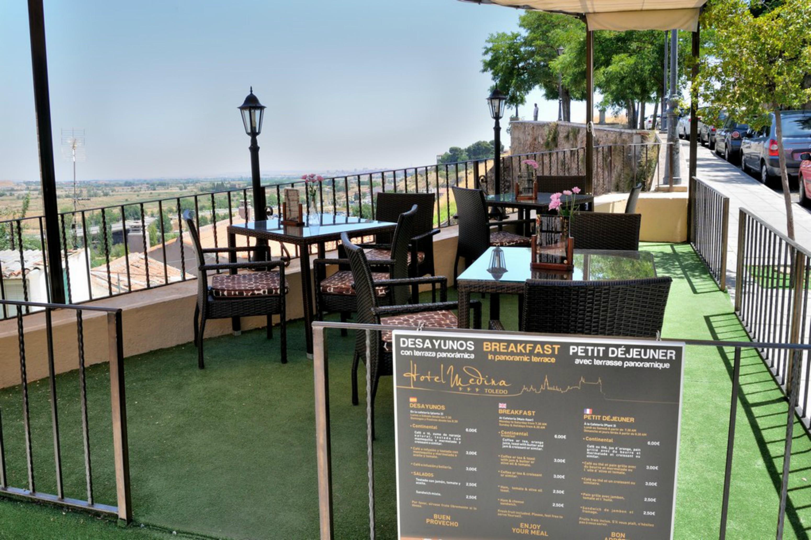 Hotel Medina De Toledo Kültér fotó
