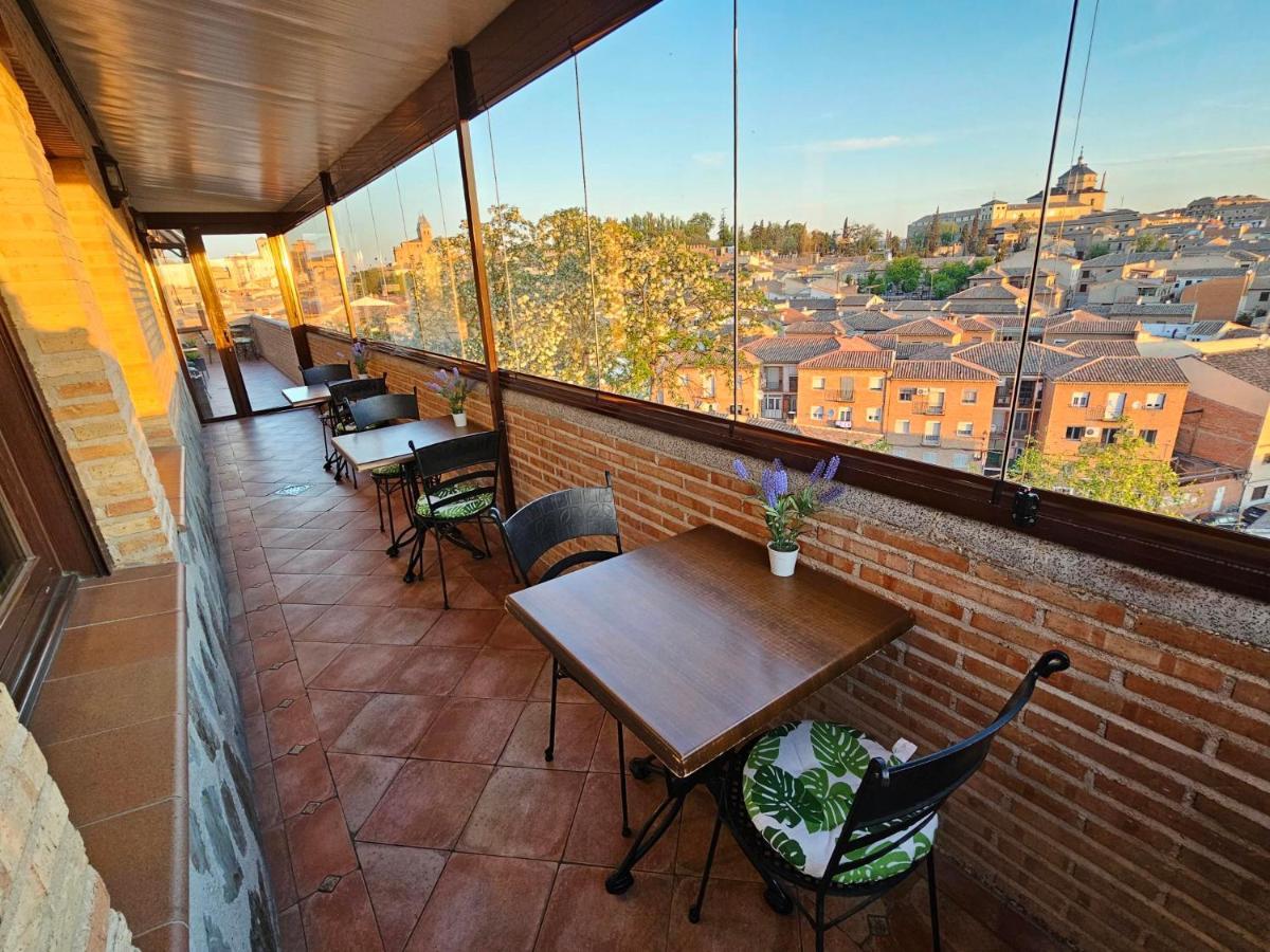 Hotel Medina De Toledo Kültér fotó