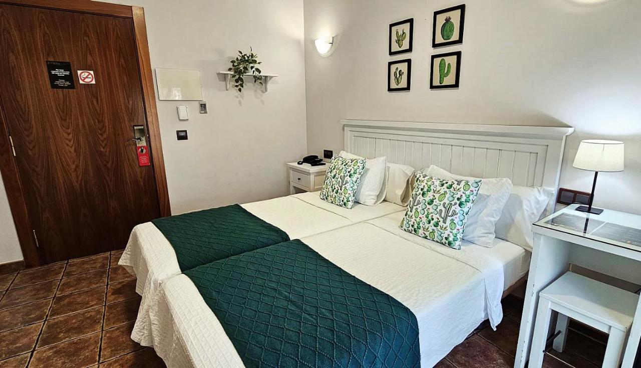 Hotel Medina De Toledo Kültér fotó