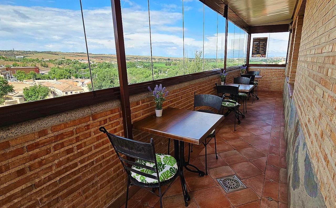 Hotel Medina De Toledo Kültér fotó