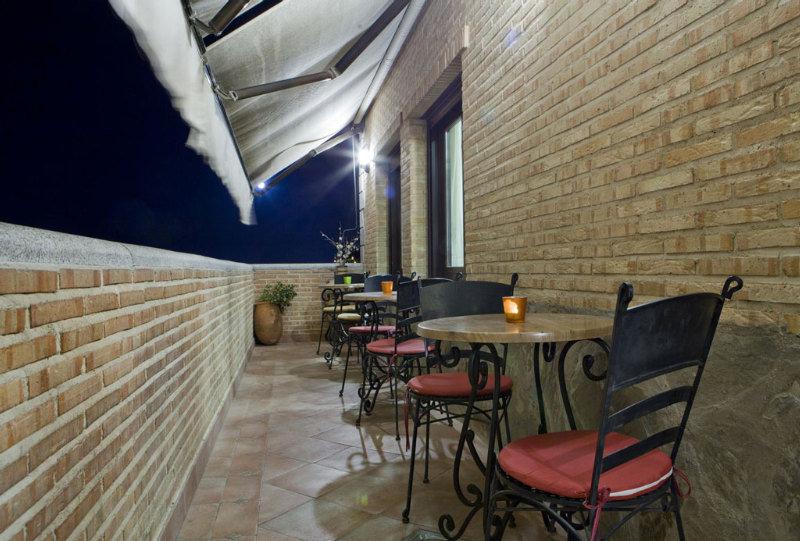 Hotel Medina De Toledo Kültér fotó